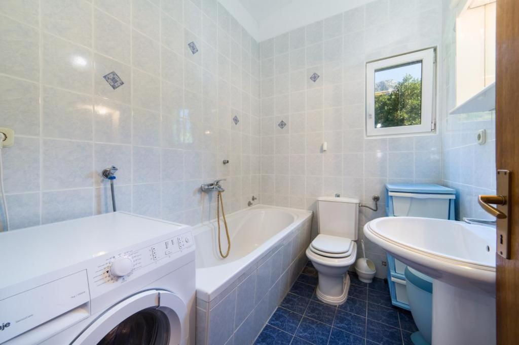Apartments Slavena Gradac  Zewnętrze zdjęcie