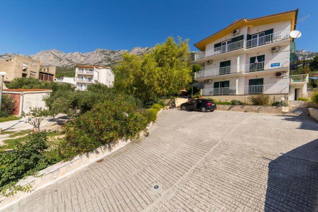 Apartments Slavena Gradac  Zewnętrze zdjęcie