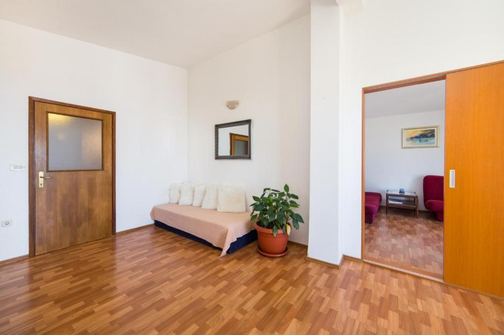 Apartments Slavena Gradac  Zewnętrze zdjęcie